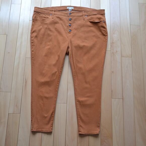Madewell Pants - Madewell 9" Mid Rise Skinny Jeans Garment-Dyed Button-Front Edition